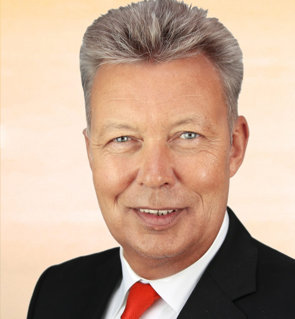 Pressemitteilung: Sparkassendirektor Günter Sedlak tritt im Oktober 2019 in den Ruhestand