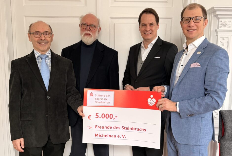 Steinmetzhütte im Steinbruch Michelnau: Sparkassen-Stiftung fördert Erhalt eines Kulturerbes