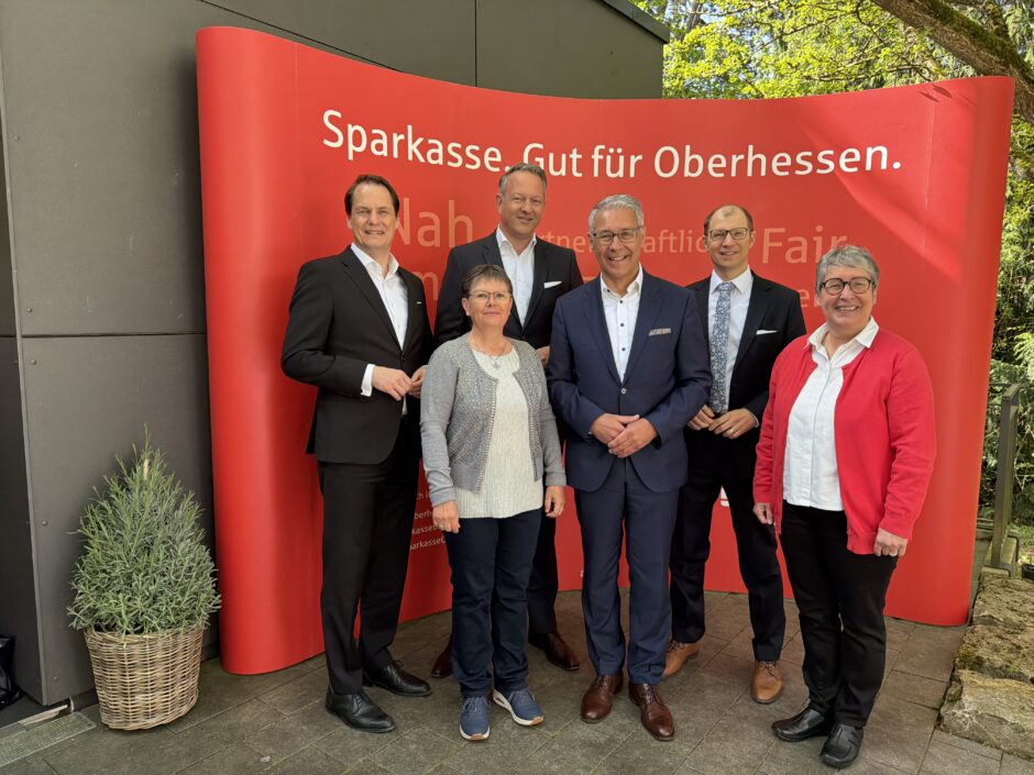 Roman Kubla geht nach über 48 Jahren Sparkasse in den Ruhestand – vom Azubi zum Vorstand